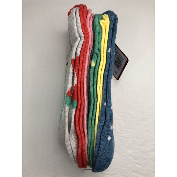 Peanuts Holiday No-Show Socks 6 Pair Shoe Size 4-10 by High Point Design - Picture 6 of 9